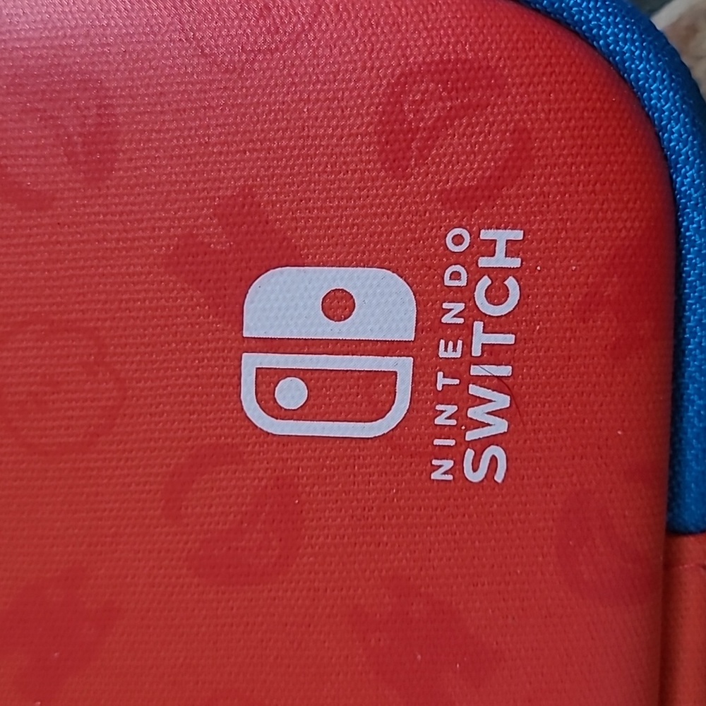 Nintendo Switch Mario Case! - Picture 6 of 10